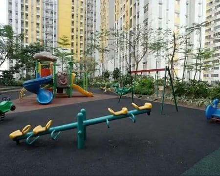 Springlake Apartemen 2Br-Sumarecon-Bekasi, By Bu Johan Dış mekan fotoğraf