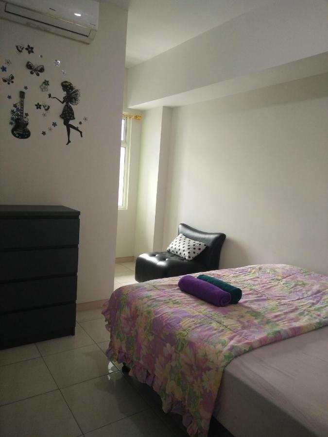 Springlake Apartemen 2Br-Sumarecon-Bekasi, By Bu Johan Dış mekan fotoğraf